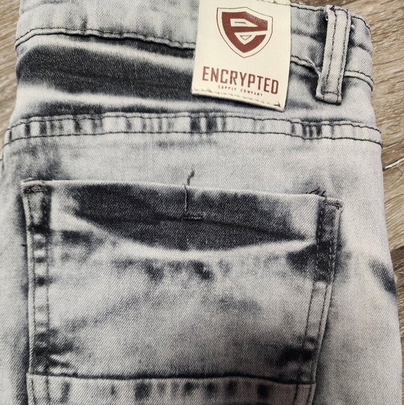 ENCRYPTED, Unique Wash Color, Straight Leg, W 30 L 28.5 - Picture 4 of 4